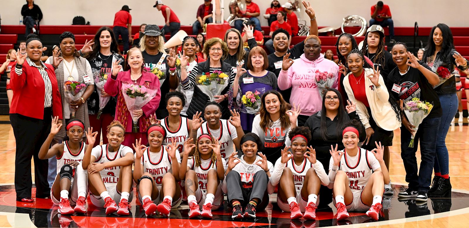 Lady Cards with alumni                                                                                                                      